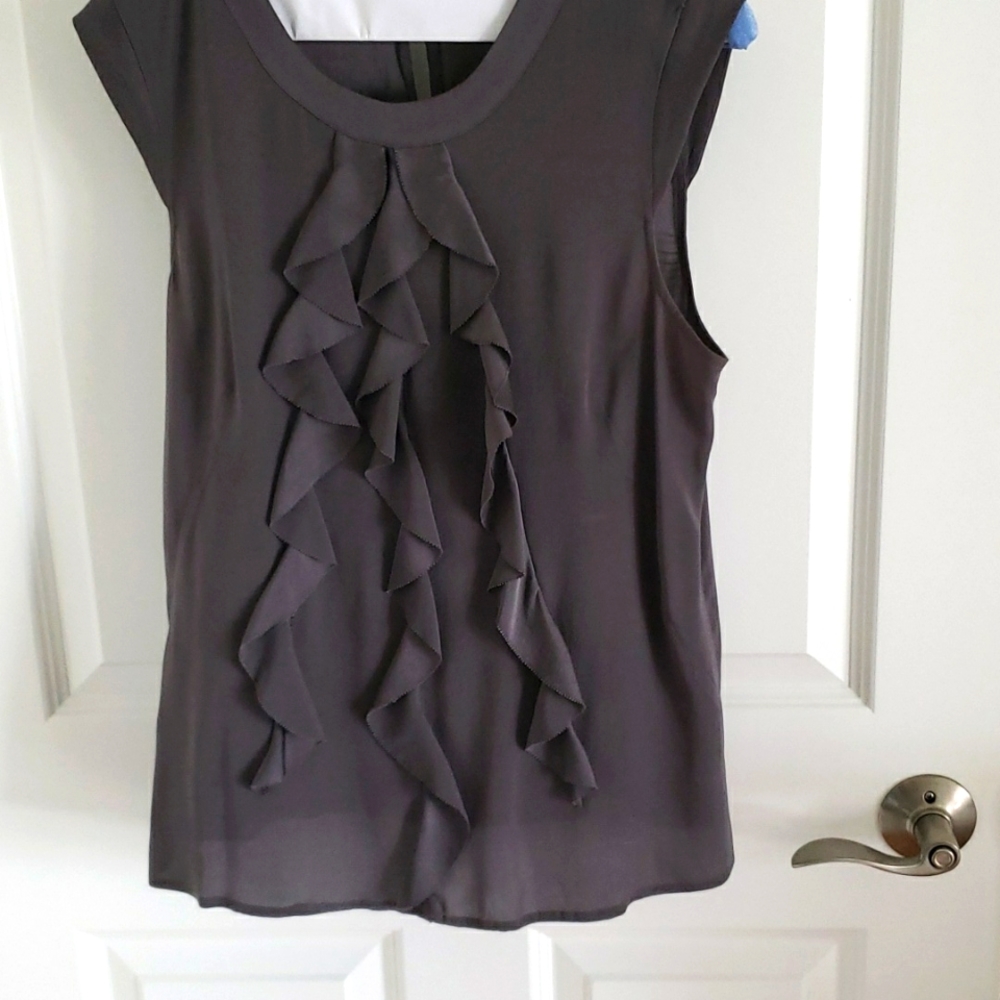 Ann Taylor sleeveless shirt